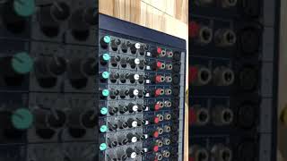 Video thumbnail for GIA CHI 2,500,000vnd MIXER SOUNDCRAFT MFX20/2 by DAILY D&L SOUND COMPANY LIMITED DAILY D&L SOUND