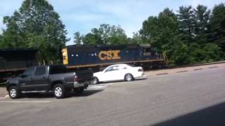 preview picture of video 'CSX Tie-train at Spruce Pine, NC (pt. 1) 6/14/12'