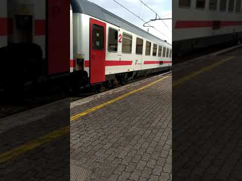 IC Reggio Calabria-Taranto con macchinista simpatico