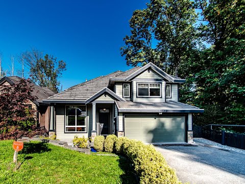 17161 104A Ave, Surrey Listed By Naomi Wang PREC*