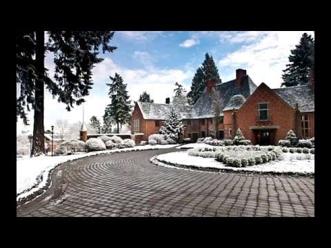 download lagu mp3 mp4 Beautiful College, download lagu Beautiful College gratis, unduh video klip Beautiful College