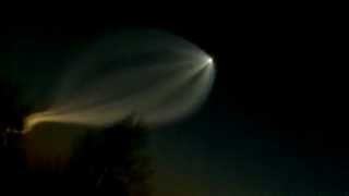 preview picture of video 'UFO in Kizel - НЛО в Кизеле 05.05.2011'