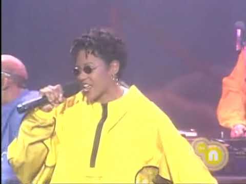 MC  Lyte feat. Missy Elliott Live on All That ("Cold Rock a Party")