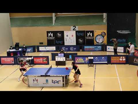 Elvira Rad contra Ana Pedregosa en el CC Río Vena