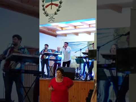 Gran FIESTA PATRONAL en COLONIA LAS PICHANAS, cuna del cuarteto!! Julián Burgos se sumó a la Banda