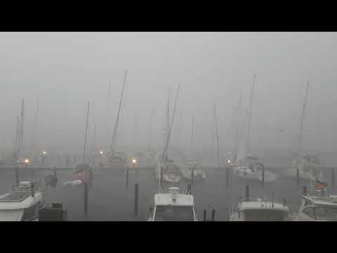 Yachthafen Glowe im Unwetter