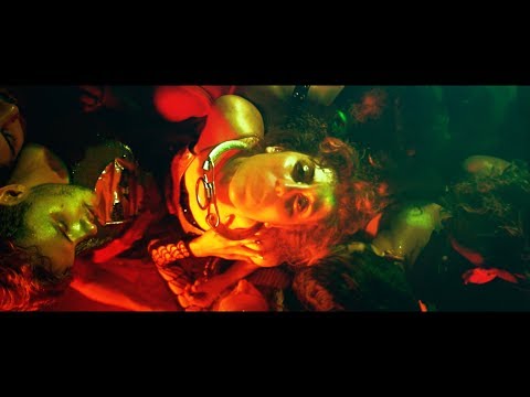 What Would Tilda Swinton Do - Bikerbraut (Official Video)