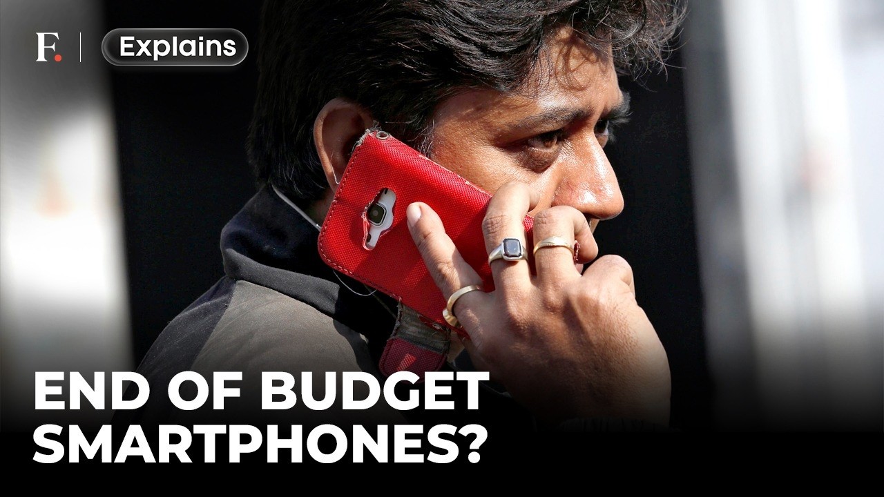 How Global Chip Shortage Is Impacting India’s Smartphone Market | FP Explains
