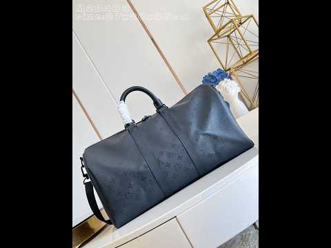 Louis Vuitton Keepall Bandoulière 45 Monogram Midnight Travel Bag  