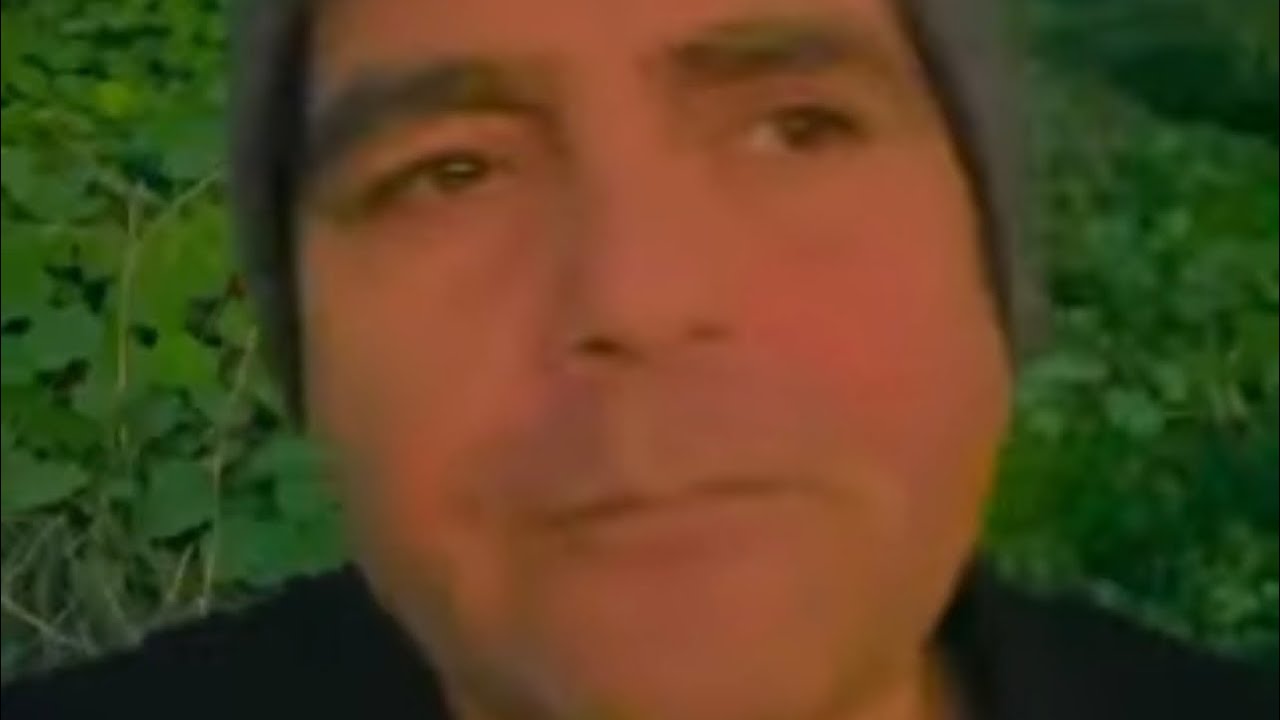 LOS POCOS, QUE PRIMERO, HAN HALLADO LA PUERTA ESTRECHA, Y LUEGO, LOS QUE DE ENTRE ESOS POCOS, ENTRAN