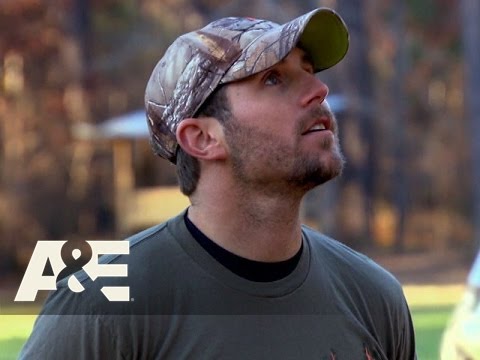 Country Buck$: Hard Luck's Zipline Adventure (Season 1, Episode 4) | A&E