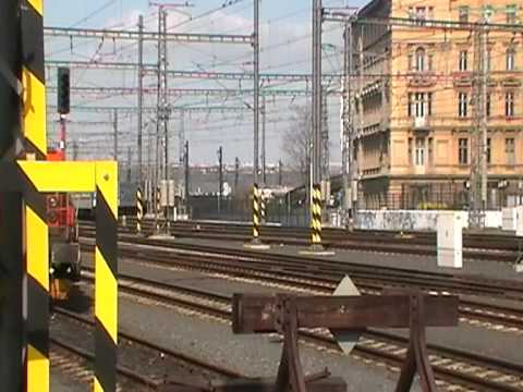 ČD 162 019-4 R 646 České Budějovice - Praha hl.n. & ??? ČD Praha hlavní nádraží