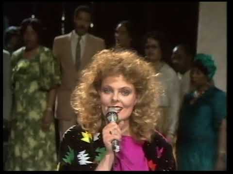Eurovision 1983 - Netherlands: Bernadette & The Stanvaste Singers - Sing me a song (live 1985)