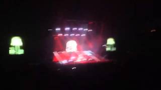 The Courteenes if it wasn&#39;t for me Live Manchester Phones 4