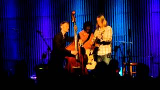 Wood Brothers Londonderry 5-22-2012 Don't Look Back.MPG