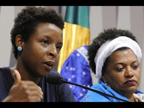 Representante do governo diz que discriminação restringe acesso de negros a postos de chefia 