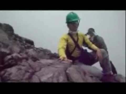 mayon payter climb road to crater