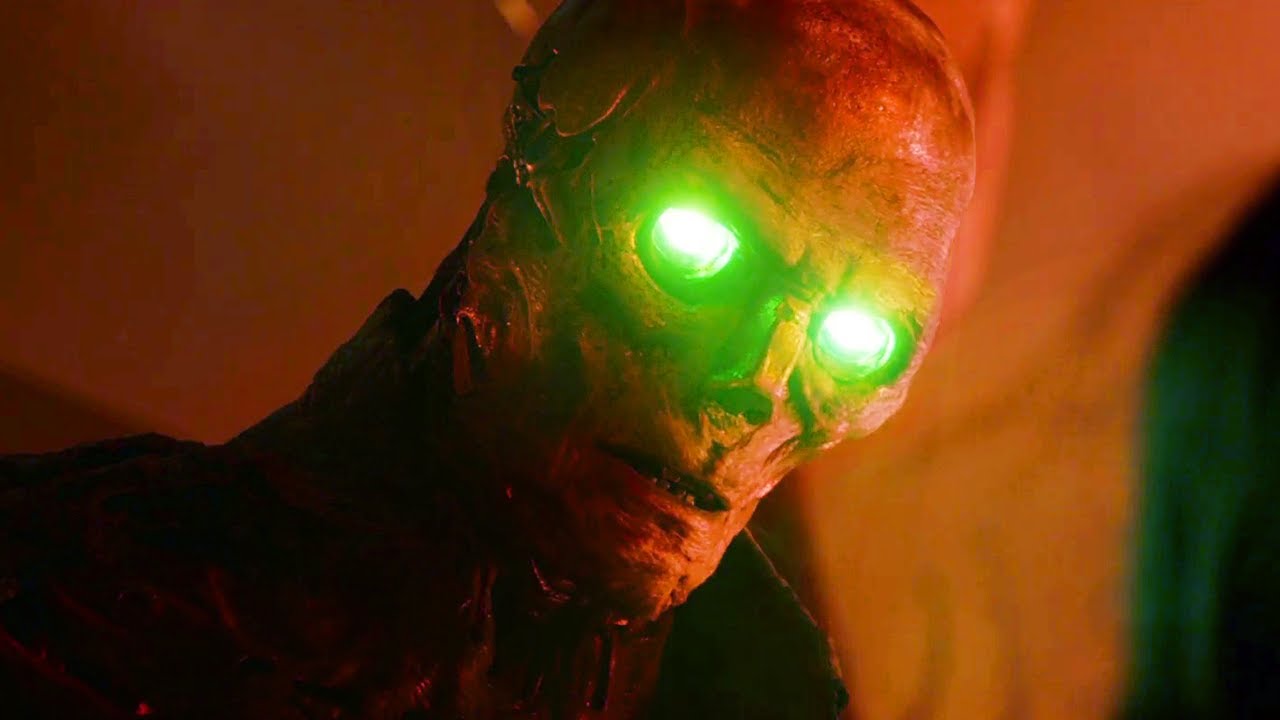 Zumbi De Aço Escapa Da Prisão Para Finalizar Sua Última Missão