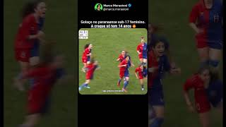 Golaço absurdo no futebol feminino🔥#shorts #futebol #futebolfeminino