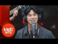 Wilbert Ross performs "Maliwanag Mong Mundo" LIVE on Wish 107.5 Bus