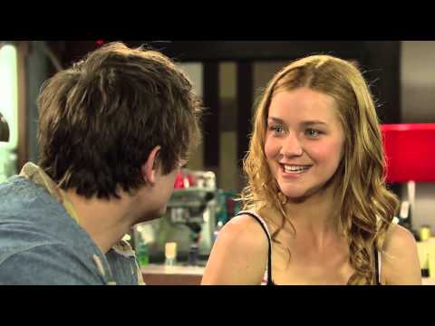 Neighbours: Monday 4 November - Clip