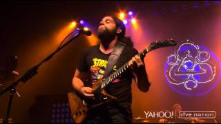 In Keeping Secrets of Silent Earth: 3 - Dallas Neverender Tour Live