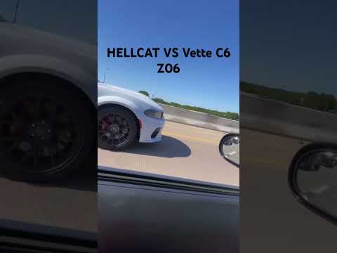 Corvette c6 Z06 VS Hellcat Charger