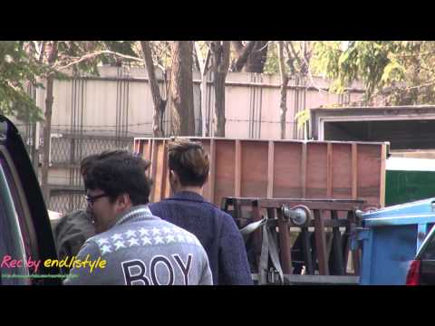 130331 인기가요 비에이피(B.A.P) 출근길 직캠 by endlistyle