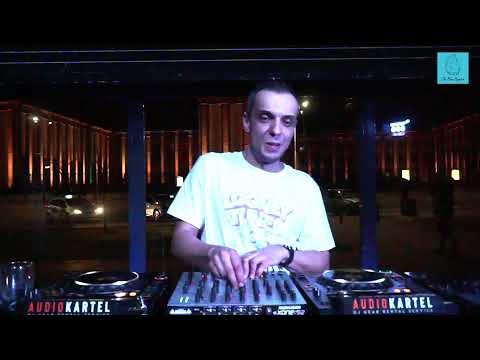 The Blue Oyster: Maciej Pietras / 03.04 / 19 - 21