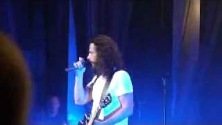 Soundgarden- Chris Cornell talking to audience/intro JCP