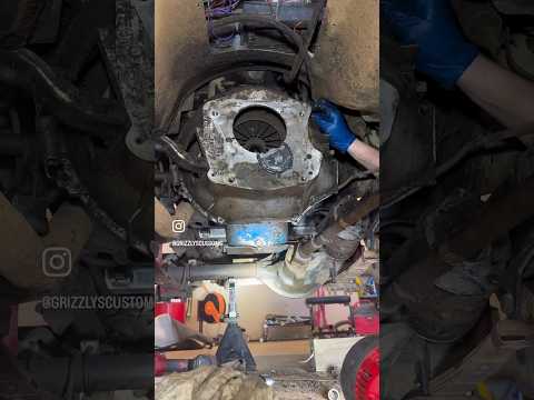 Jeep CJ bell housing, pressure plate, and clutch removal. #jeep #cj5 #cj7 #1983 #automobile