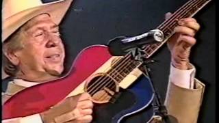 BUCK OWENS &amp; DWIGHT YOAKAM - &quot;Streets Of Bakersfield&quot; ACM Debut