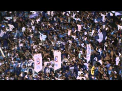 "Oh No Les Da Vergüenza, Ritualero Son 50" Barra: La Sangre Azul &bull; Club: Cruz Azul