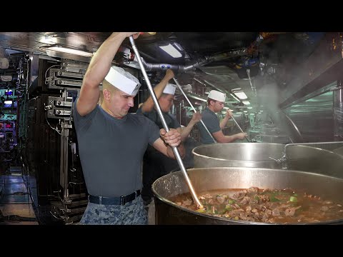 How US Submarine Sailors Cook During Rush Hour Deep Underwater