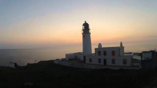 preview picture of video 'Lighthouse Sunset Time Lapse at Rua Reidh'
