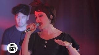 Ladytron — &quot;Destroy Everything You Touch&quot; — MTV Iggy Live