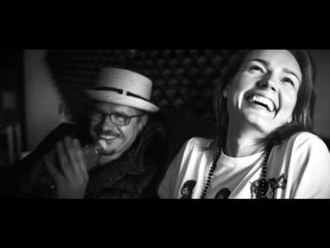 Jurgita Jurkutė ir Marijus Mikutavičius   Pasaulio pakrašty