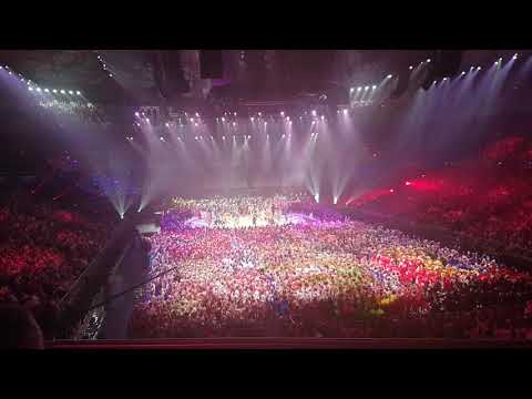 Mimi @ schoolsspectacular