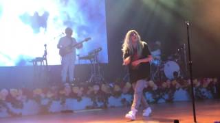 Halsey - Hurricane (Live Alcatraz, Milan - 27/06/17)