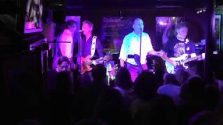 Play that fast thing one more time - The Hot Rubbers - 2017