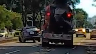 【車禍影片】我想問哪家駕訓班有教這個（2025.09.13 高雄市鼓山區中華一路與美術東五路口