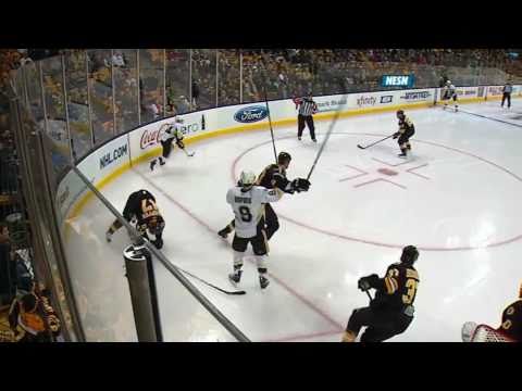 Steven Kampfer caught by high stick