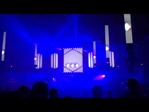 Transmission 2018 Prague - The Awakening - Above & Beyond 1