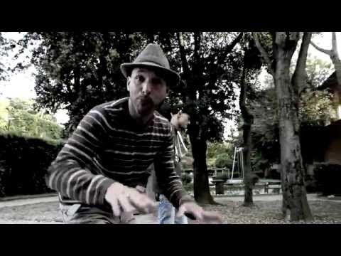 R.can / Demi portion  Ne t'inquiète pas 2012 (clip officiel)