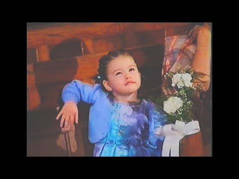 Akaleia ft. Olaia Inziarte - Nire Etxeko Artista [Official Music Video]