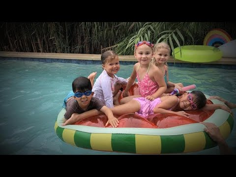 10 donor siblings and parents who reunite every year