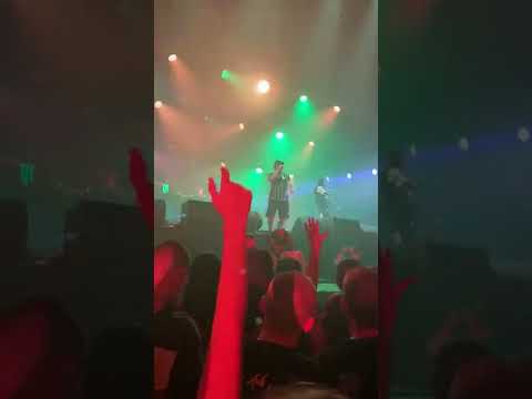 Dennis Green - Mavra Elikoptera (feat. Hatemost & Negros Tou Moria) - ΒΗΤΑ ΠΕΙΣ ΟΑΚΑ