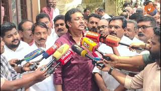 "റീബിൽഡ് കേരളയിൽ താമസ യോഗ്യമല്ലാത്ത സ്ഥലങ്ങൾ  ഏറ്റെ?