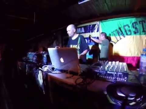 Vibronics ft. Macky Banton - Lima Sound System - Summer of Dub 2013