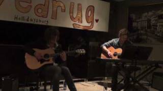 Lovedrug - Pink Champagne